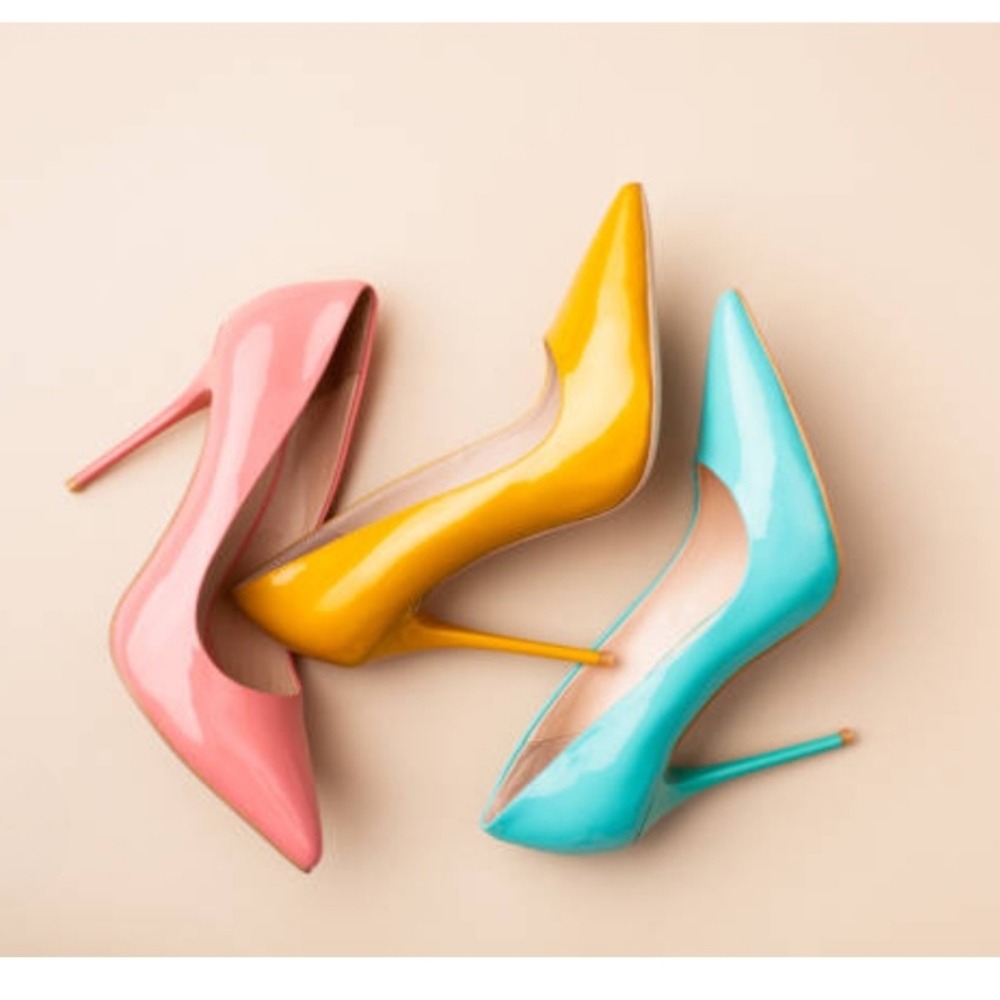 SHOES - Picture 4 of 5